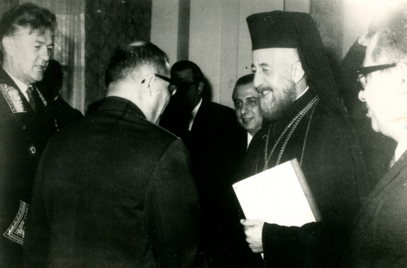 С президентом Макариосом. Слева направо: посол СССР на Кипре А. Барковский, военный атташе В. Бочкарёв.