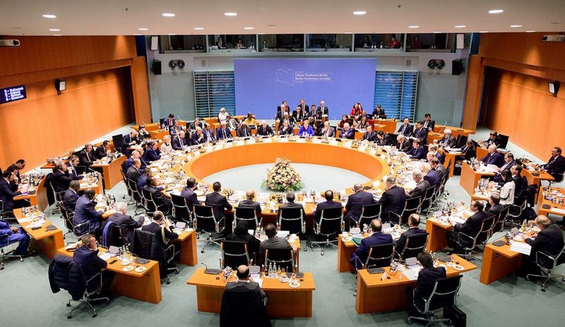 Решения Берлинской конференции предполагали создание Европейским Союзом миссии по пресечению незаконной миграции из Ливии в Европу.