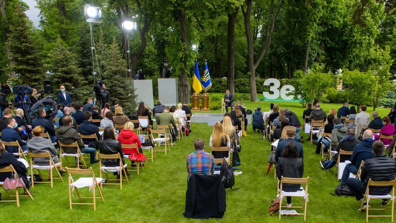 Президент Зеленский на пресс-конференции, приуроченной к годовщине инаугурации.