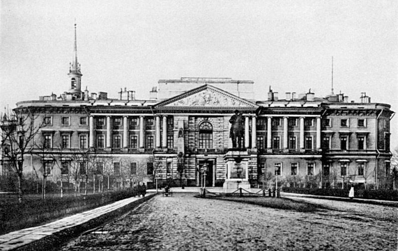 Главное Военно-инженерное училище было преобразовано в Николаевскую инженерную академию в 1855 году.