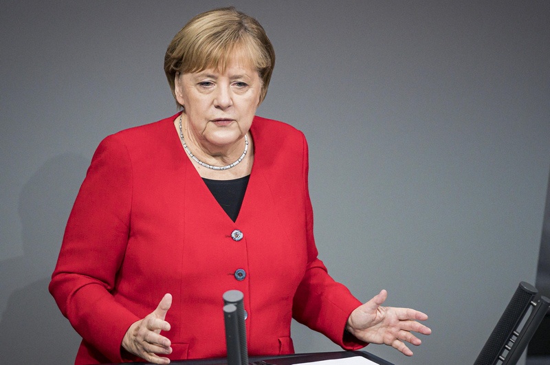 Канцлер Меркель отказалась ехать на G7 к Трампу, чем фактически сорвала саммит.
