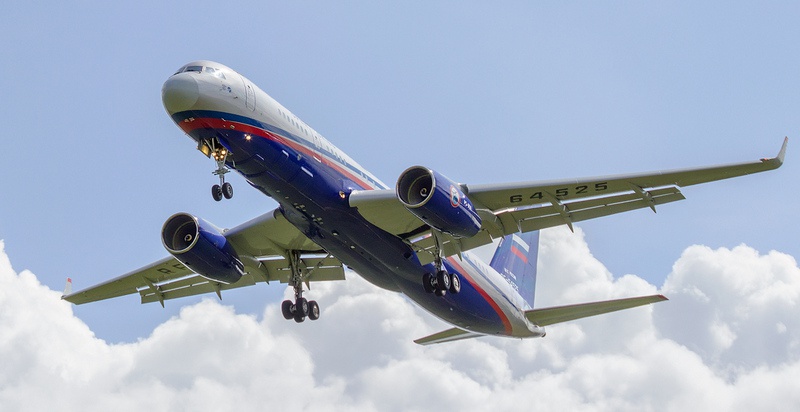 Ту-214ОН с бортовым номером RF-64525 вызвал большое раздражение у американцев.