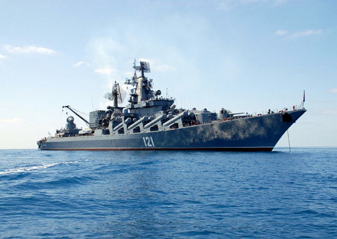 Флагман Черноморского флота ракетный крейсер «Москва» по боевому потенциалу мощнее, чем весь корабельный состав ВМСУ.