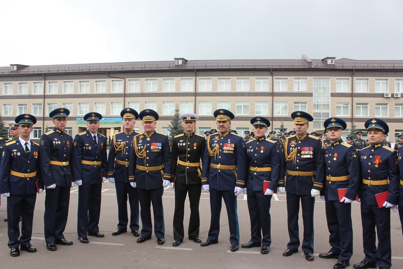 Рязанское училище не просто военный ВУЗ, это - кузница кадров офицеров специального назначения.