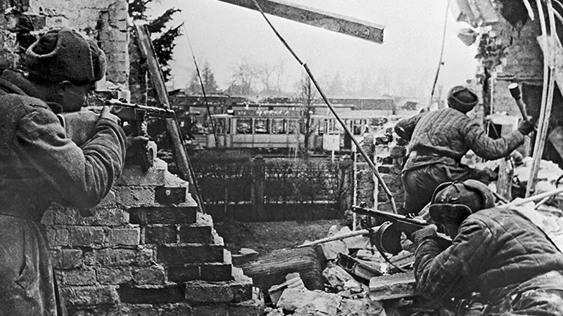 Полк закончил боевые действия в городе Тршебонь (Чехословакия) спустя три дня после официальной капитуляции Германии.