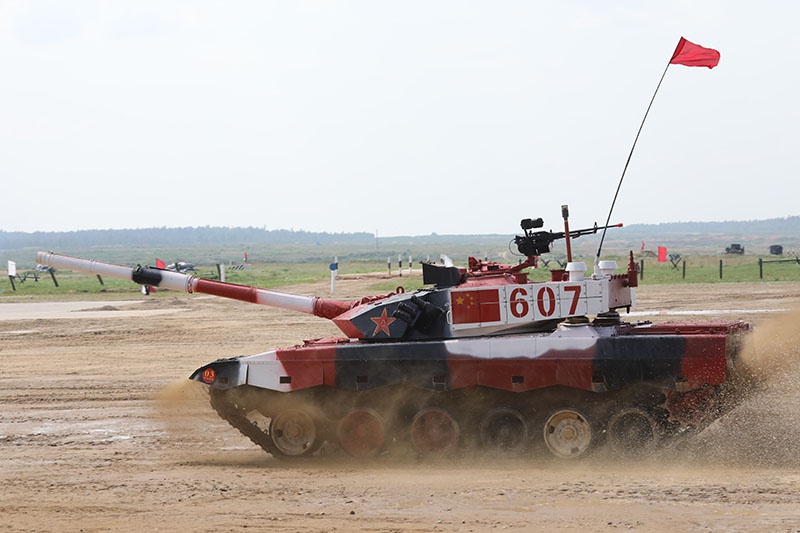 Китайская сборная выступит на своих танках Type-96.