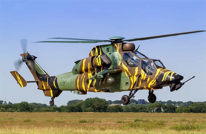 Eurocopter EC-665 Tigre французской армии.