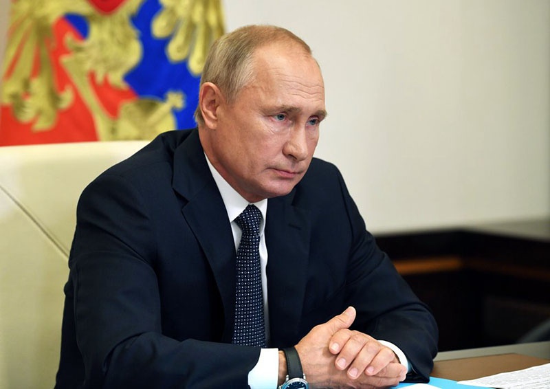 Президент Российской Федерации Владимир Путин на совещании с правительством.
