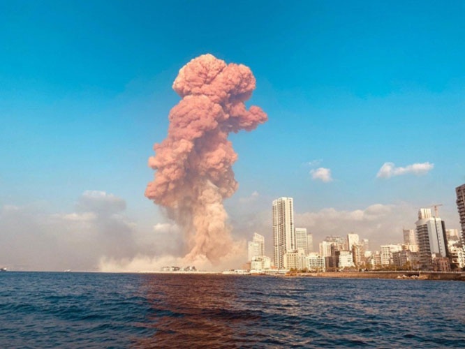 Взрыв в Бейрутском порту был такой силы, что сейсмические станции зарегистрировали его как землетрясение магнитудой 3,3.