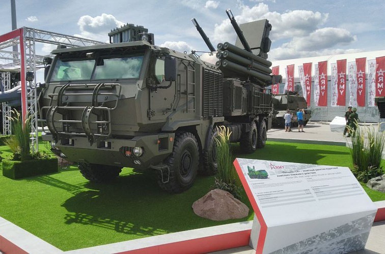 Зенитный ракетно-пушечный комплекс «Панцирь-С1М».