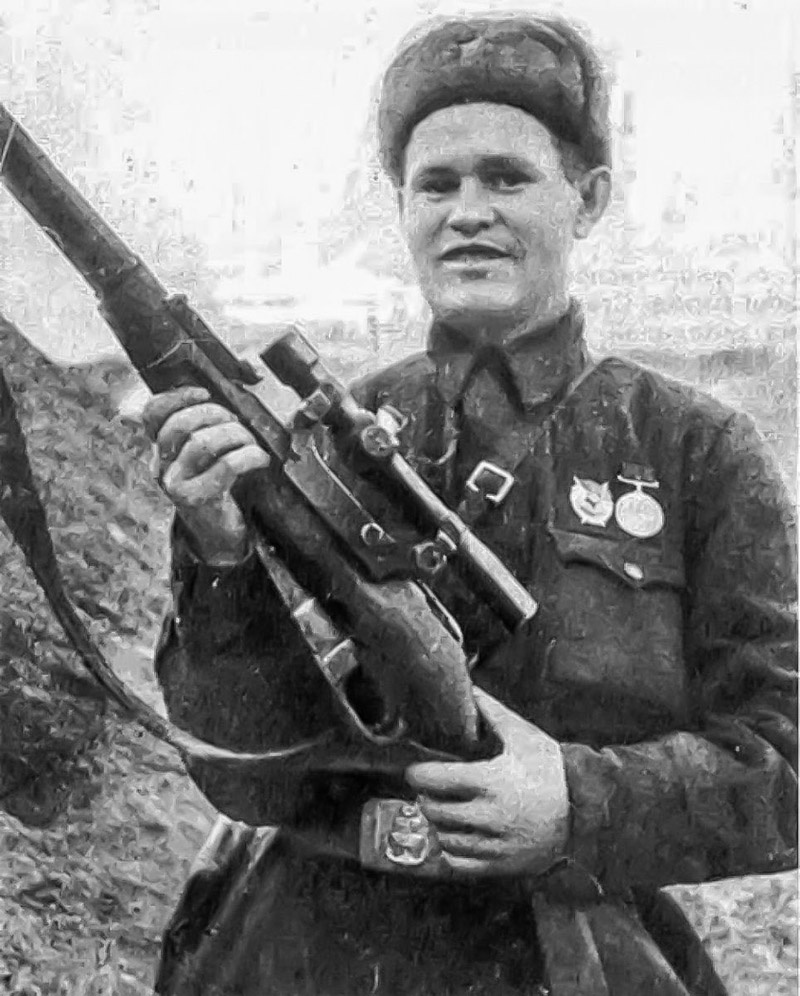 Снайпер 62-й армии, Герой Советского Союза Василий Зайцев.