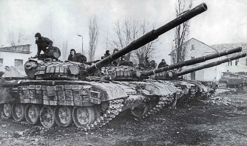 Танки Т-72Б на Кавказкой войне.