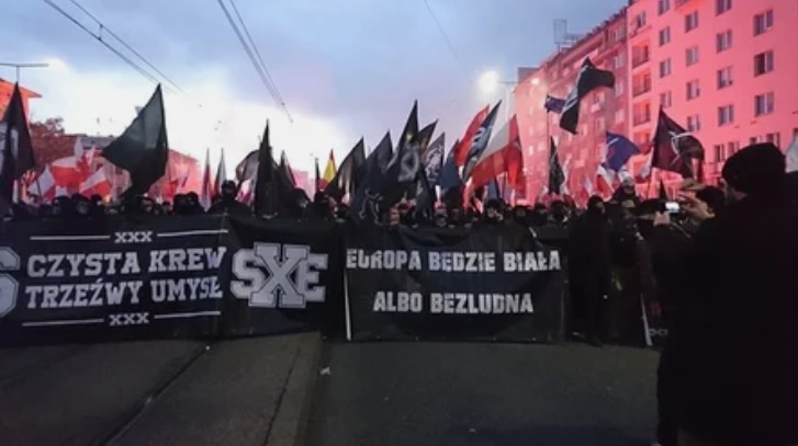 11 ноября 2017 года состоялся марш независимости, организованный польскими националистами.