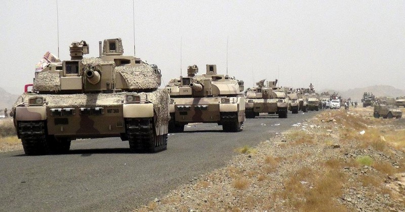 В 2015 году ОАЭ отправили два батальона танков Leclerc в Йемен для участия в гражданской войне на стороне экс-президента Йемена Мансура Хади.
