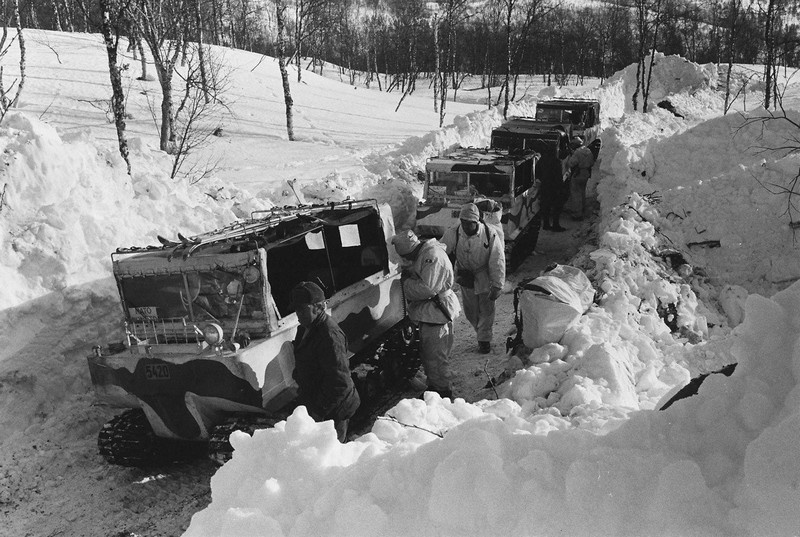 В марте 1976 года в учениях AMF «Атлас Экспресс» было задействовано 13 тыс. норвежских и союзных войск на севере Норвегии.