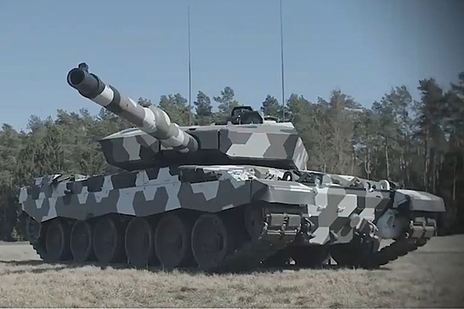 Rheinmetall Main Battle Tank MBT с новой 130-мм пушкой L51.