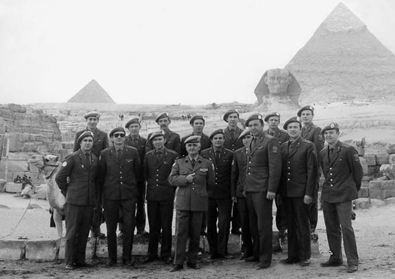 25 ноября - в этот день в 1973 году группа советских офицеров прибыла в Египет для участия в миссии ООН по урегулированию арабо-израильского конфликта.