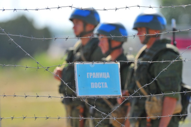 Российские солдаты Оперативной группы российских войск в Приднестровском регионе Республики Молдова.