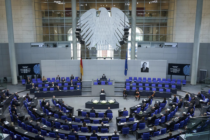 4 ноября парламент Германии принял резолюцию с призывом к правительству поддержать гражданское общество в Белоруссии.
