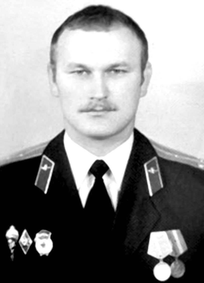 Указом Президента Виктору Емельяновичу Омелькову присвоено звание Героя Российской Федерации посмертно.