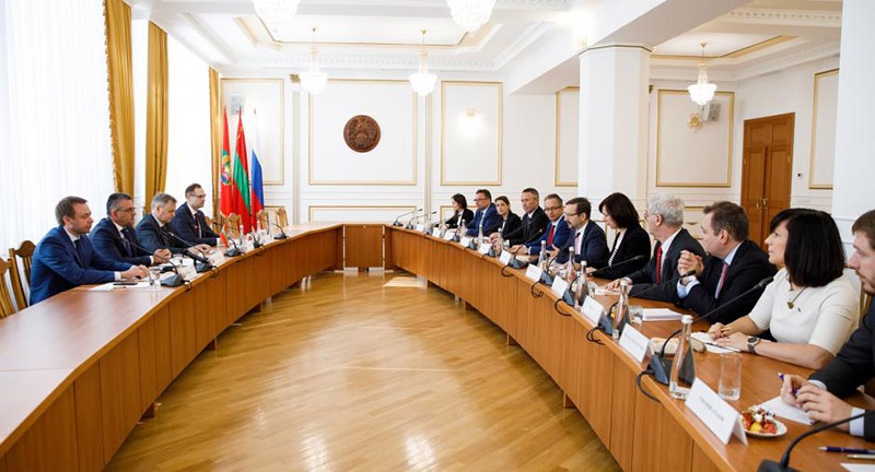 Встреча генерального секретаря ОБСЕ Томаса Гремингера с приднестровским лидером Вадимом Красносельским, Тирасполь, 19 сентября 2019 года.