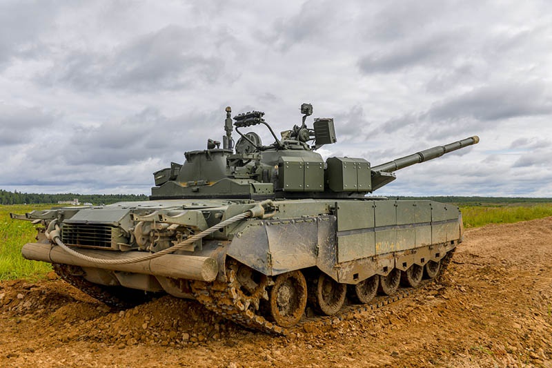 Танкисты ЗВО в Подмосковье получили танки Т-80БВМ.