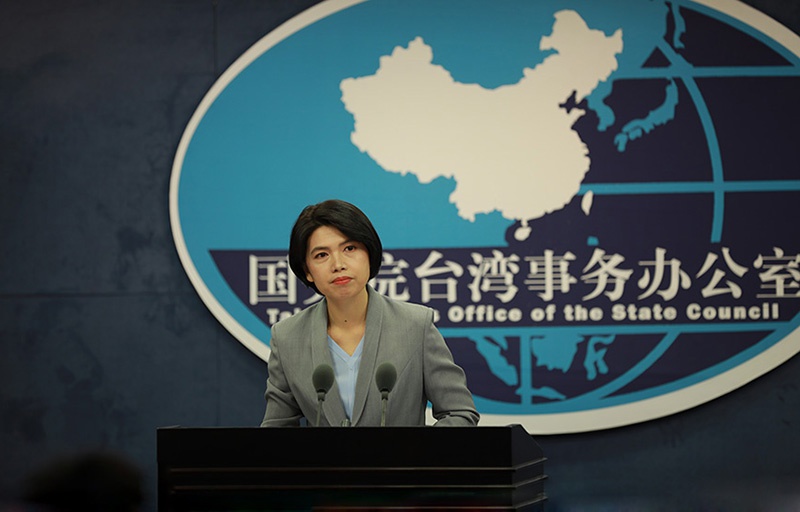 Представитель Канцелярии Госсовета КНР по делам Тайваня Чжу Фэнлянь подчеркнула, что терпеть публично направленные против государственного суверенитета действия Китай не намерен.