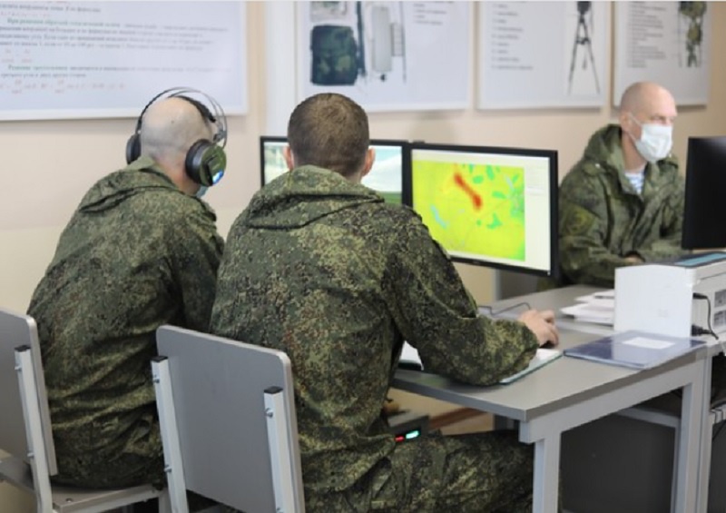 В Костроме артиллеристы ВДВ тренируются поражать цели на уникальном интерактивном учебном тренажёре «Артерра-3D».
