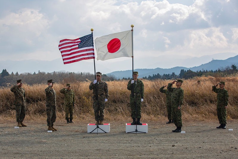 Между США и Японией подписан договор безопасности о военном союзе и сотрудничестве.