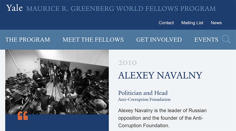 В 2010 году Алексей Навальный прошёл обучение по международной стипендиальной программе Йельского университета «Yale World Fellows».