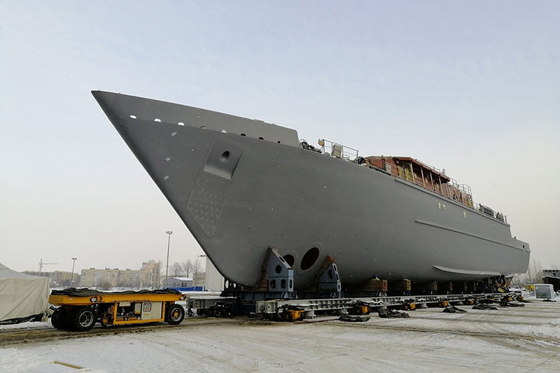 На Средне-Невском заводе выведен из цеха корабль противоминной обороны «Пётр Ильичёв».