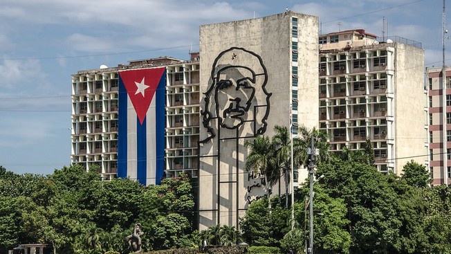 Матрицы инакомыслия: американское содействие проектам в области кубинской прессы