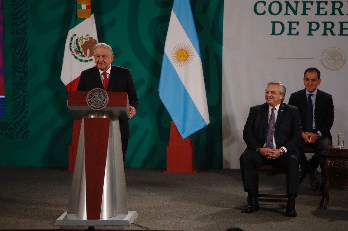 23 февраля состоялся официальный визит президента Аргентины Альберто Фернандеса в Мексику и  переговоры с мексиканским коллегой Андресом Мануэлем Лопесом Обрадором.