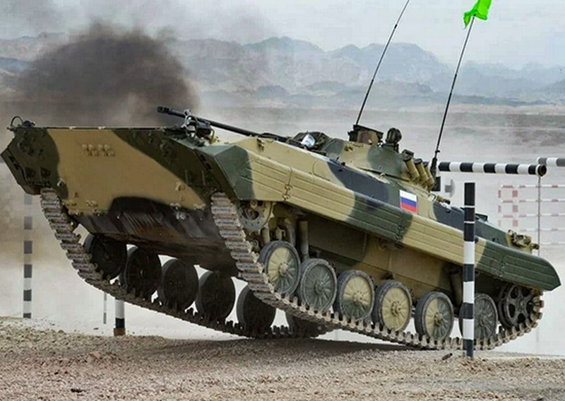 Конкурсы «Суворовский натиск» и «Танковый биатлон» завершились на военной базе РФ в Таджикистане.