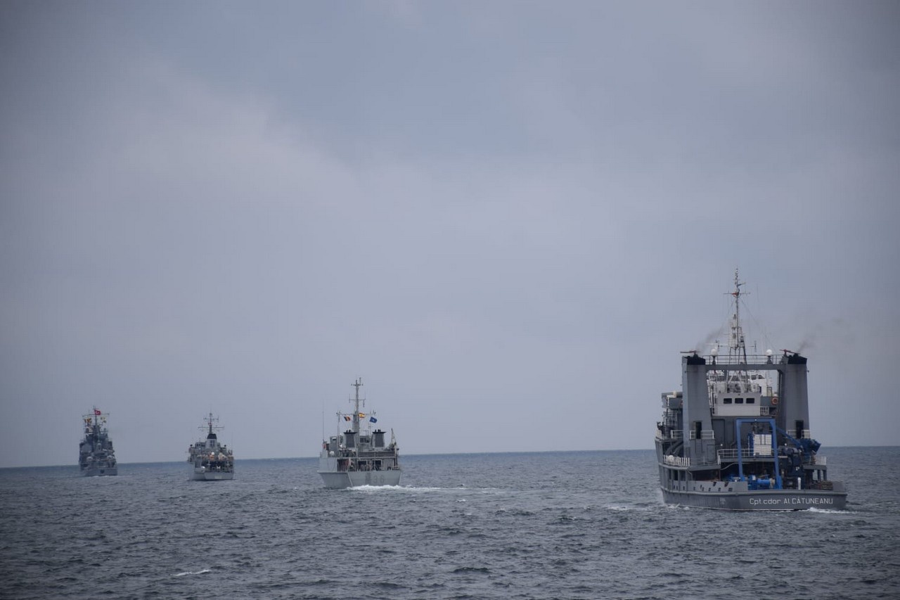 В международных учениях НАТО Poseidon 21, проходивших с 27 февраля по 6 марта, приняли участие моряки из шести стран - Греции, Испании, Румынии, США, Турции и Франции.