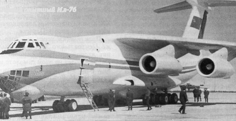 Первый опытный Ил-76.