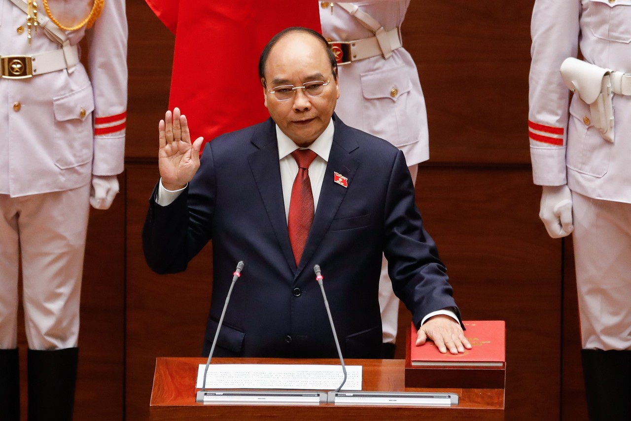 Нгуен Суан Фук приведён к присяге в качестве президента Вьетнама. Ханой, 5 апреля 2021 г.