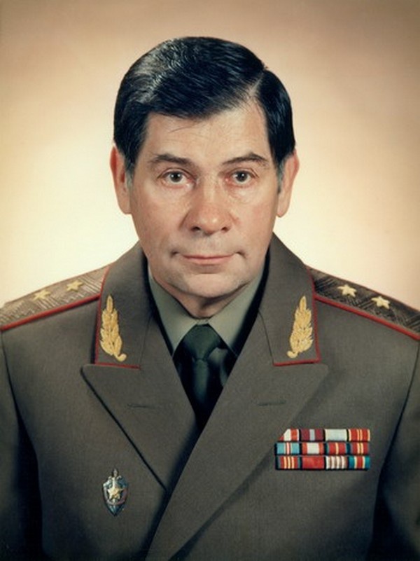 Генерал-лейтенант КГБ СССР Леонид Шебаршин.