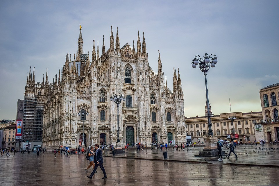 В Милане отопление в домах может работать с 15 октября по 15 апреля не более 14 часов в сутки.
