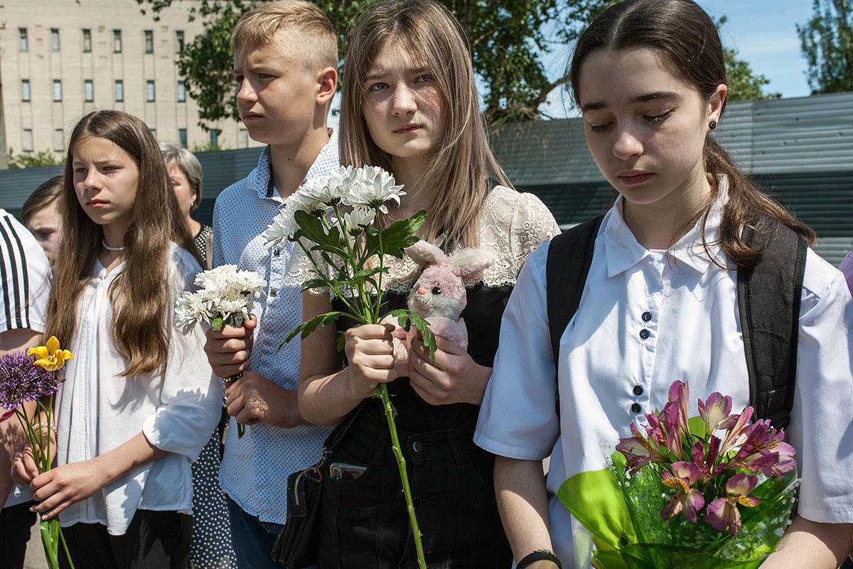 В Донбассе появилось поколение детей, не знающих иной жизни, кроме войны.