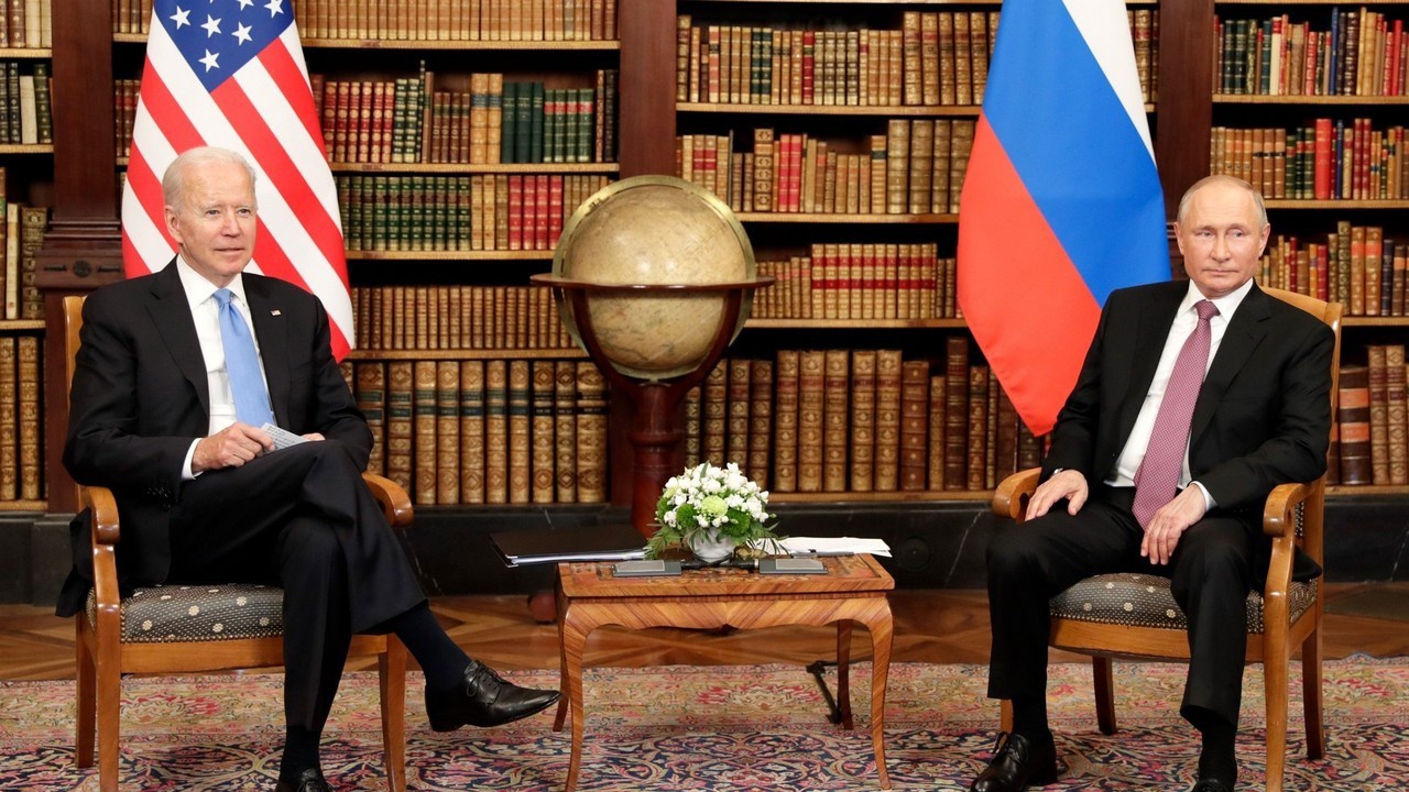 Саммит Россия - США: только зарницы доверия?