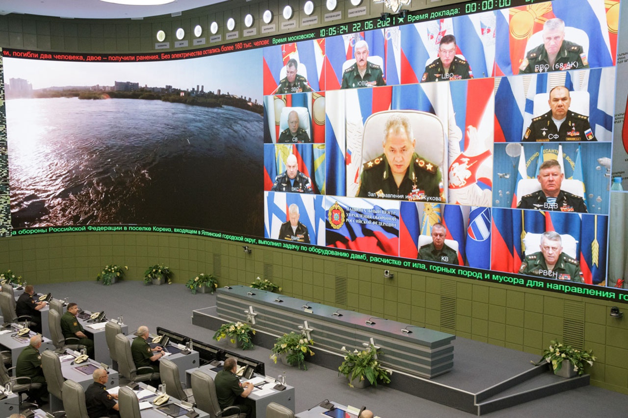 Министр обороны России провёл селекторное совещание с руководящим составом Вооружённых Сил.
