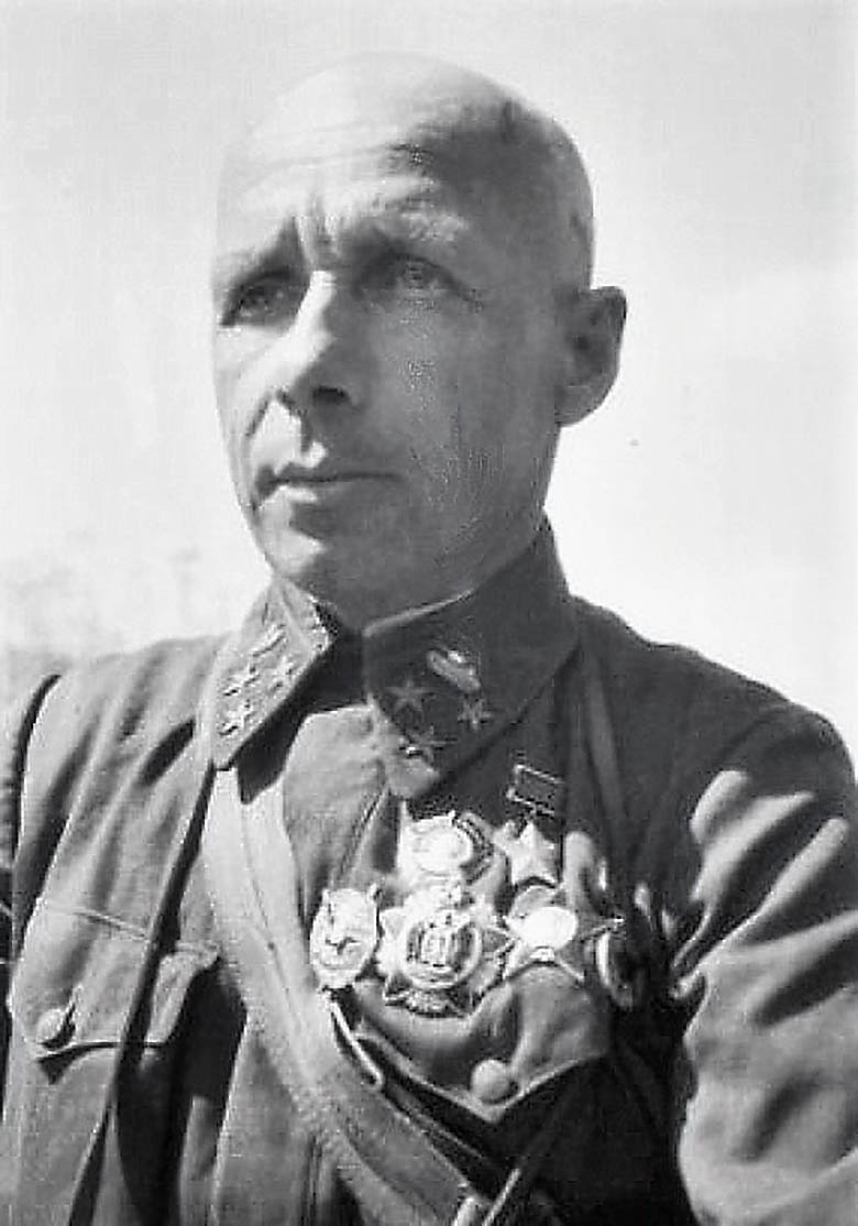 Командиру 57-й танковой дивизии полковнику Мишулину В.А. было присвоено звание Героя Советского Союза и генеральское звание.