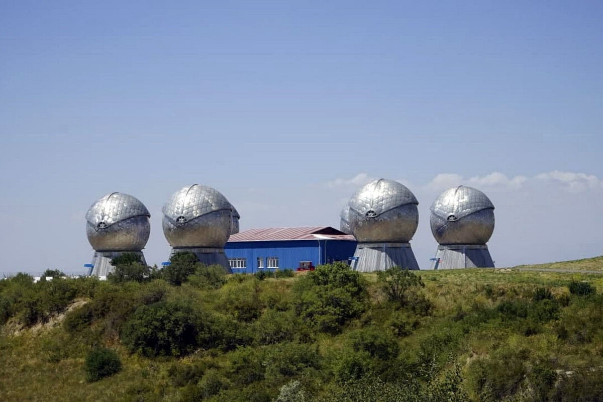 Оптико-электронный комплекс «Окно» Воздушно-космических сил РФ неподалёку от города Нурек.