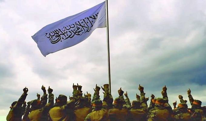 Союзники афганских талибов** из «Техрик-и-Талибан Пакистан»* стремятся свергнуть официальную власть в Исламабаде.