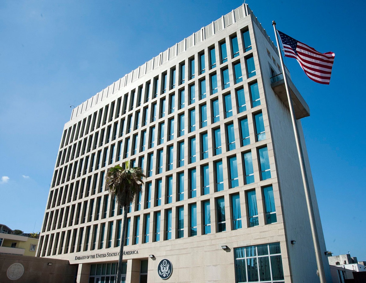 Посольство США в Гаване, где впервые обнаружили эффект воздействия на сотрудников ЦРУ и Госдепартамента.