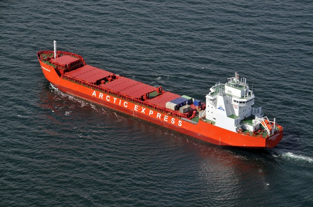B период с 2006 по 2009 год «Норильский никель» построил свой флот сухогрузов ледового класса Arc7.