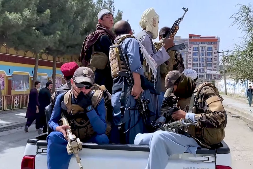 «Талибан» патрулирует улицы Кабула, следит за соблюдением строгих законов шариата.