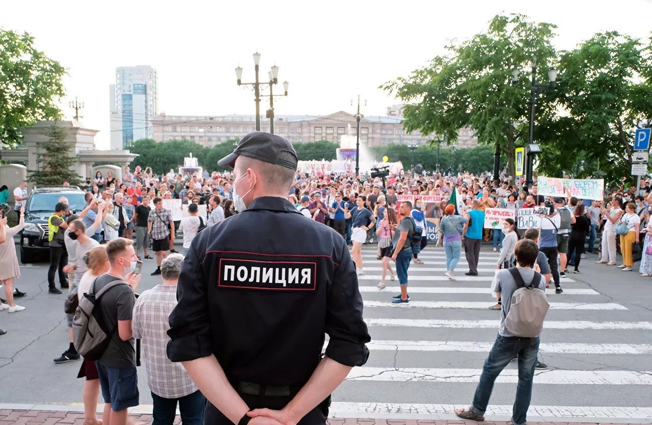 Акция протеста в Хабаровске, начавшаяся после задержания губернатора Сергея Фургала.
