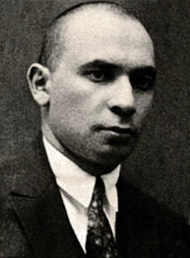 Яков Блюмкин был левым эсером, большевиком и агентом ЧК и Государственного политического управления (ГПУ).